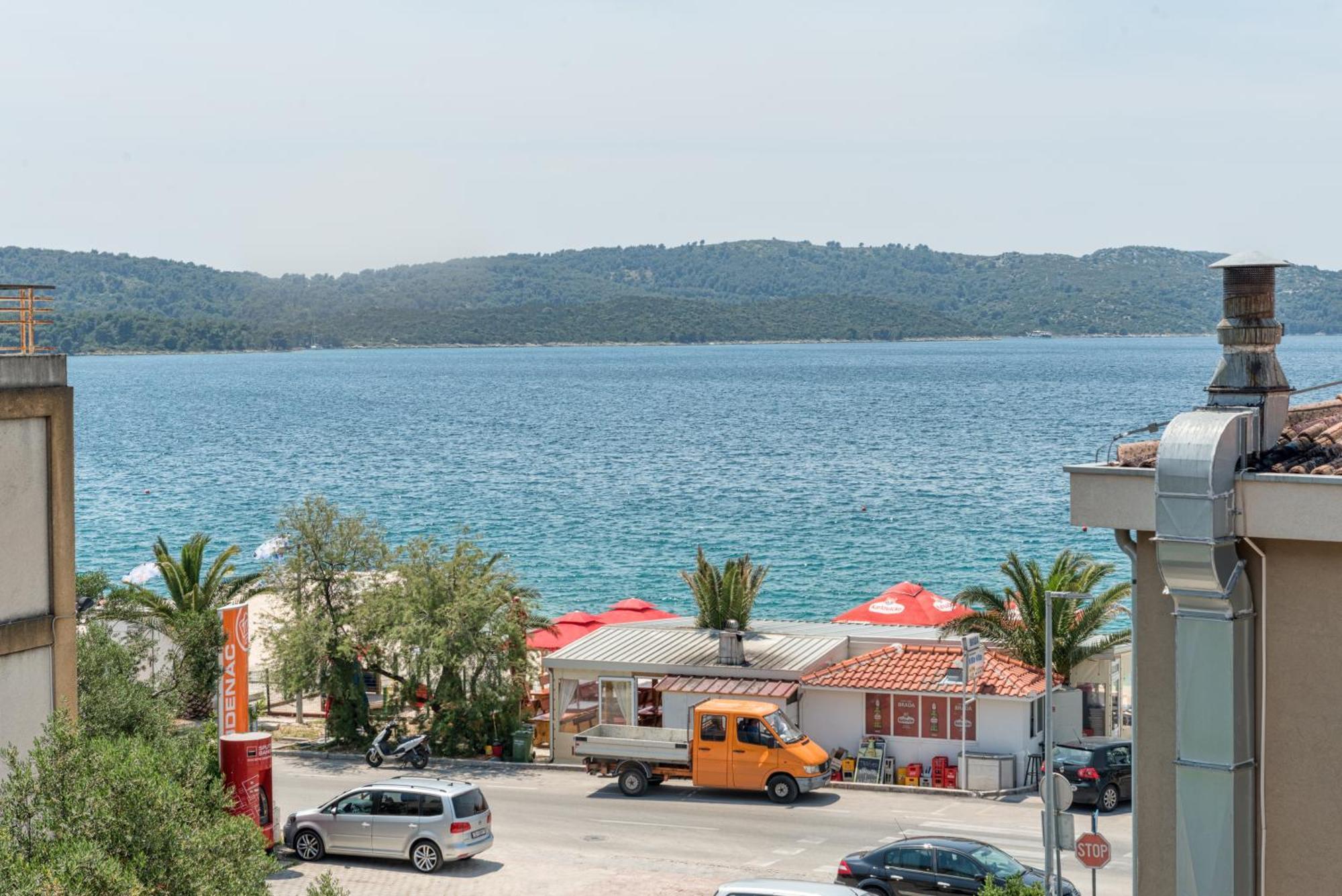 Villa Daniela โตรกีร์ ภายนอก รูปภาพ